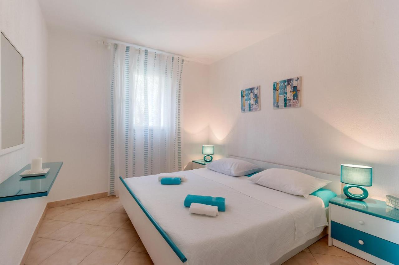 Apartmani Tanja Martinscica  Bagian luar foto